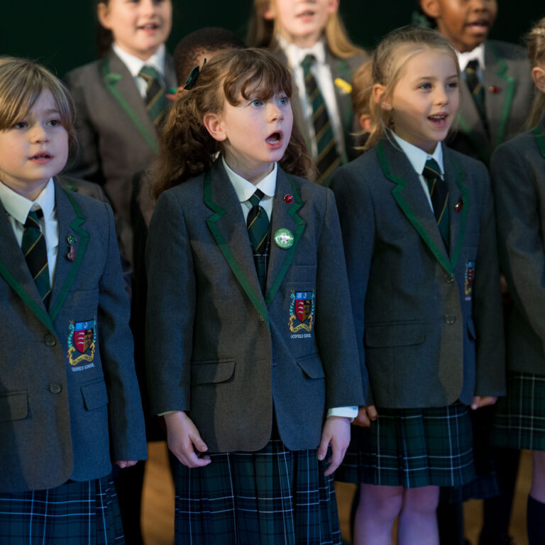 girls singing